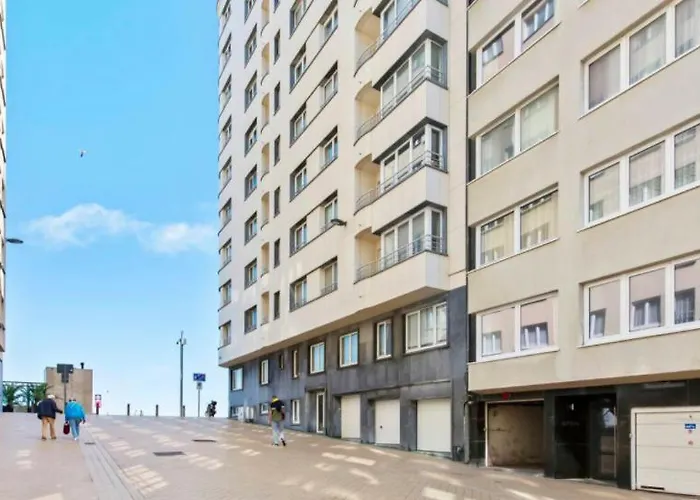 Bright And Stylish Next To The Sea! * Ostend